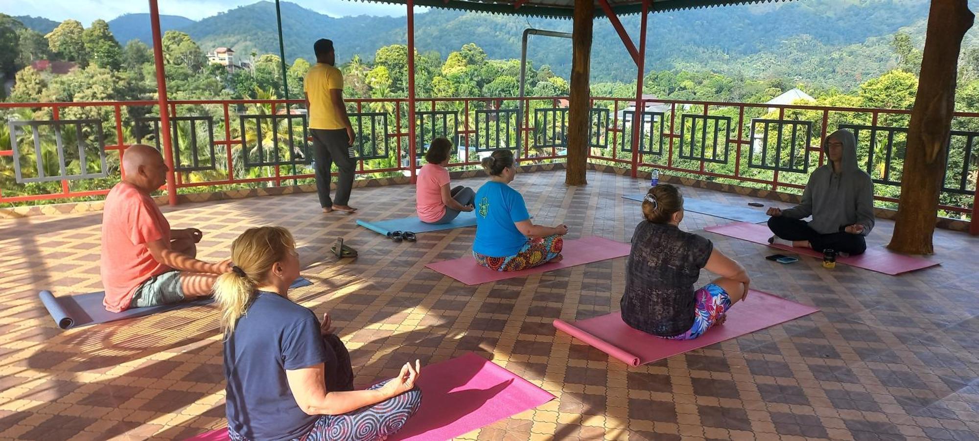 Panthalams Homestay Thekkady Bagian luar foto