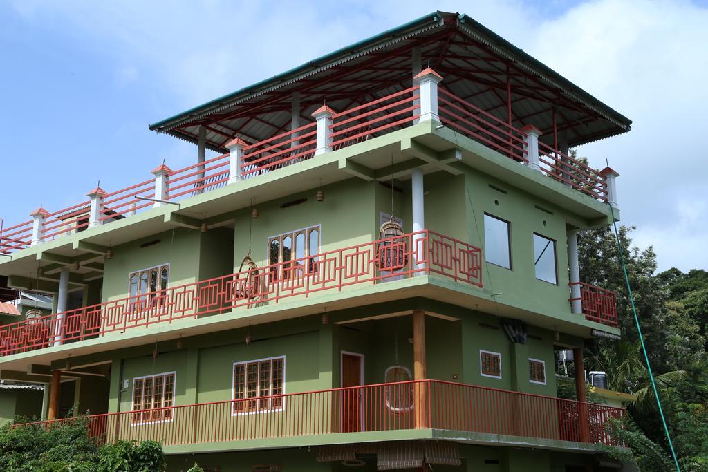 Panthalams Homestay Thekkady Bagian luar foto
