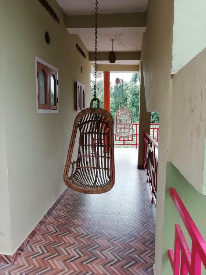 Panthalams Homestay Thekkady Bagian luar foto