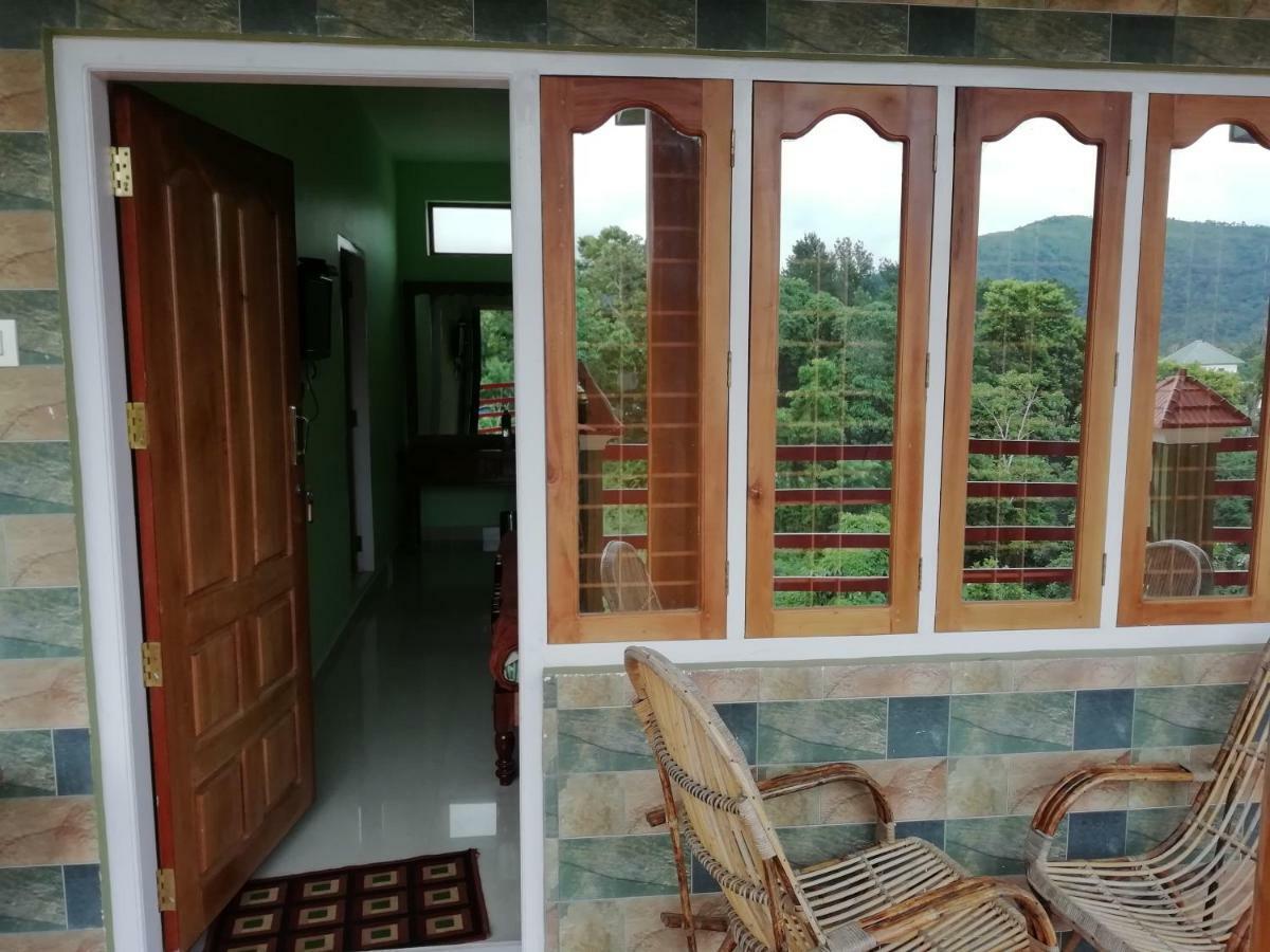 Panthalams Homestay Thekkady Bagian luar foto